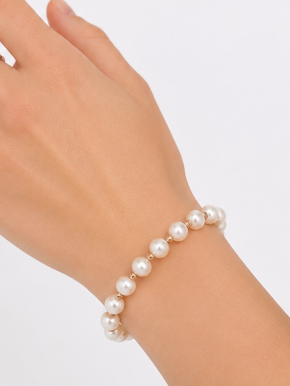 Classic Pearl Bead Bracelet - White
